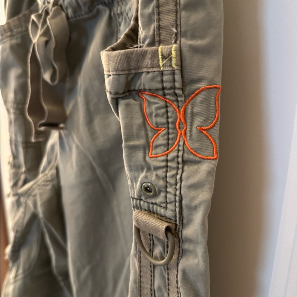 GAP Vintage Embroidered Olive Green Cargo Pants - Picture 9 of 13